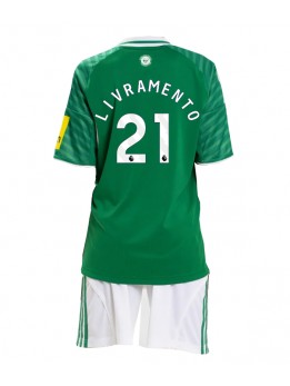Billige Newcastle United Tino Livramento #21 Bortedraktsett Barn 2025-26 Kortermet (+ Korte bukser)